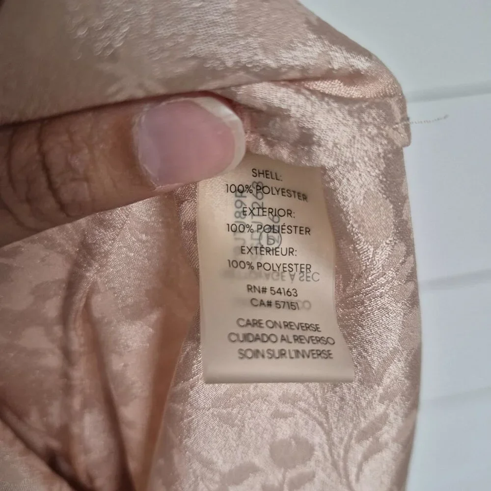 Calvin Klein Womens Blush Pink Floral Jacquard Flutter Sleeve Blouse Size PS - Picture 7 of 7